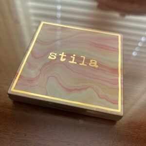Stila Correct and Perfect All-In-One
Color Correcting Palette